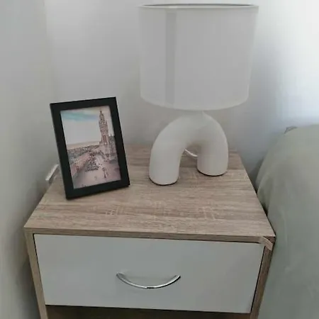 Large 40m2 Prox Lille-métro-tram Apartamento *