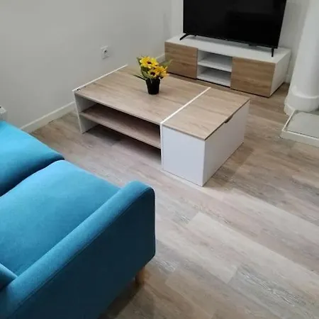 Large 40m2 Prox Lille-metro-tram Lägenhet Roubaix