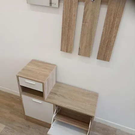 Apartment Large 40m2 Prox Lille-metro-tram Roubaix